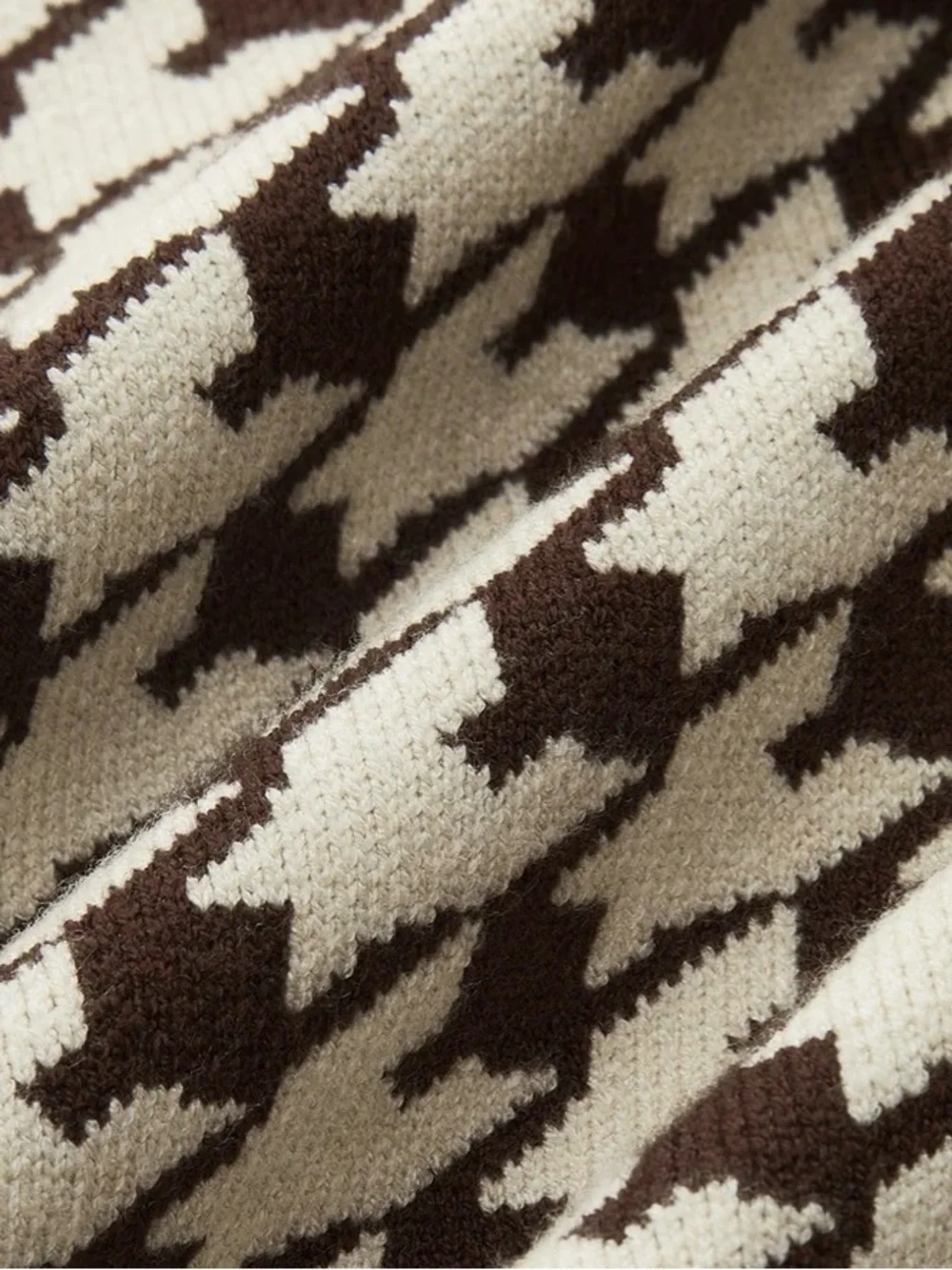 Commense Brown & Cream Houndstooth puff sleeve cropped knit Cardigan - Picture 3 of 9